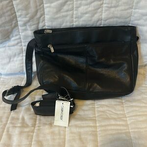 Vintage Cabin Creek leather crossbody purse Black
